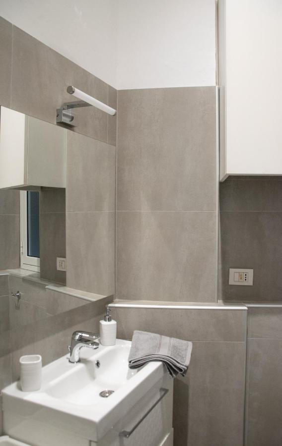 Bocca Di Lupo Apartment *